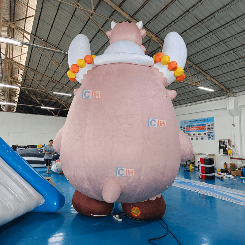 Giant Inflatable Cartoon Character Display | B2B Factory Wholesale - Image 3